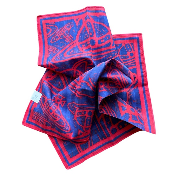 NWT Vivienne Westwood Red and White Handkerchief Bandana Ascot Pocket Square Set - Picture 4 of 8